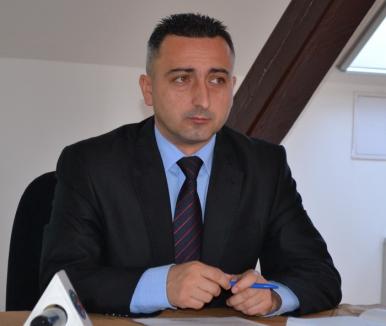 Felix Cozma, şeful AJPIS Bihor: "Copiii cu probleme din centrul de pe strada Traian Lalescu au fost mutaţi"